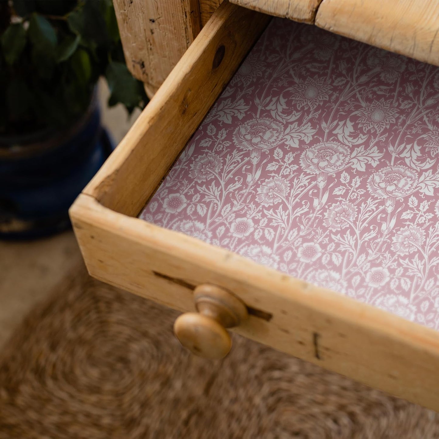 Fragrant ROSE Scented Drawer Liners in a PINK William Morris Design