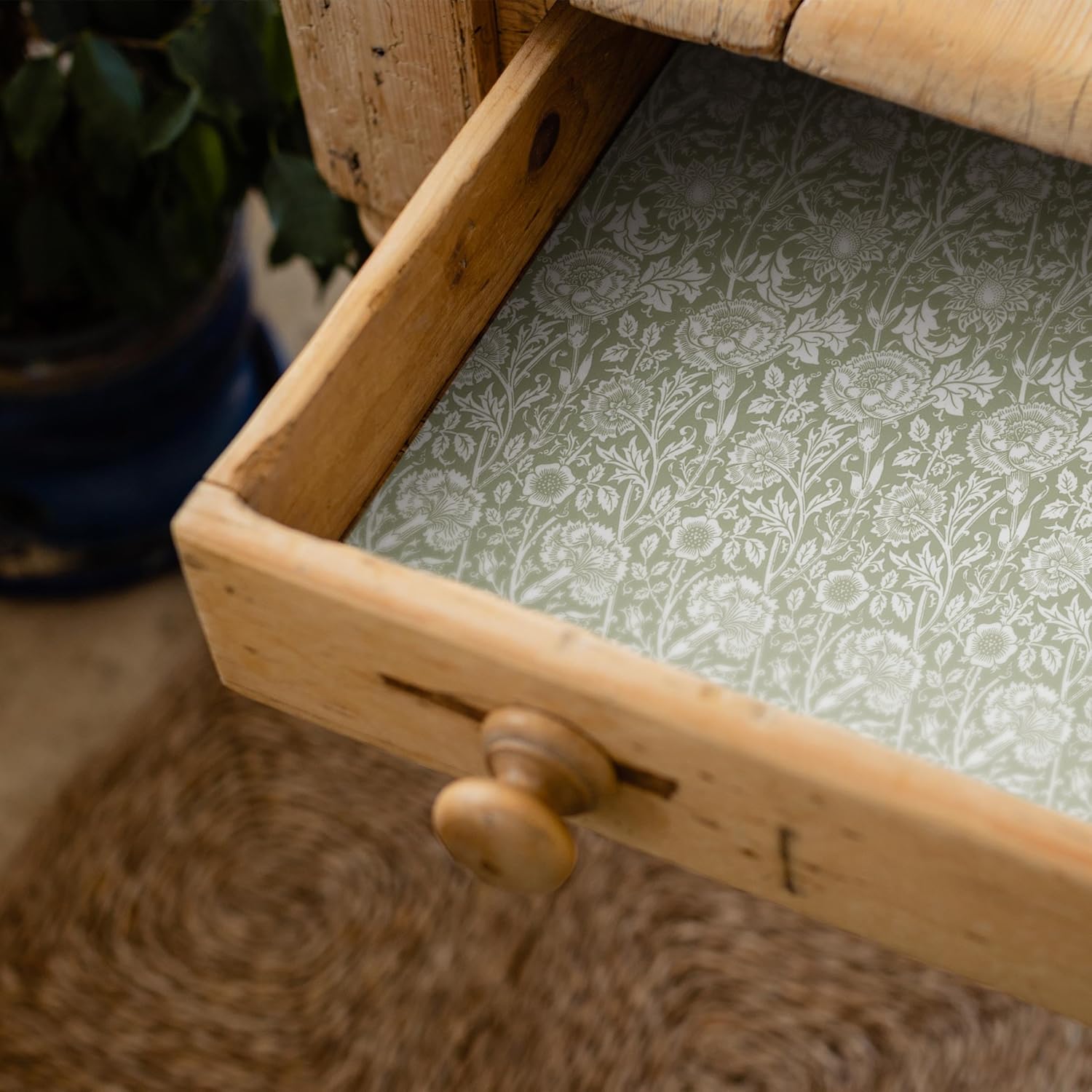 Fragrant FRESH LINEN Scented Drawer Liners in a SAGE GREEN William Morris Design